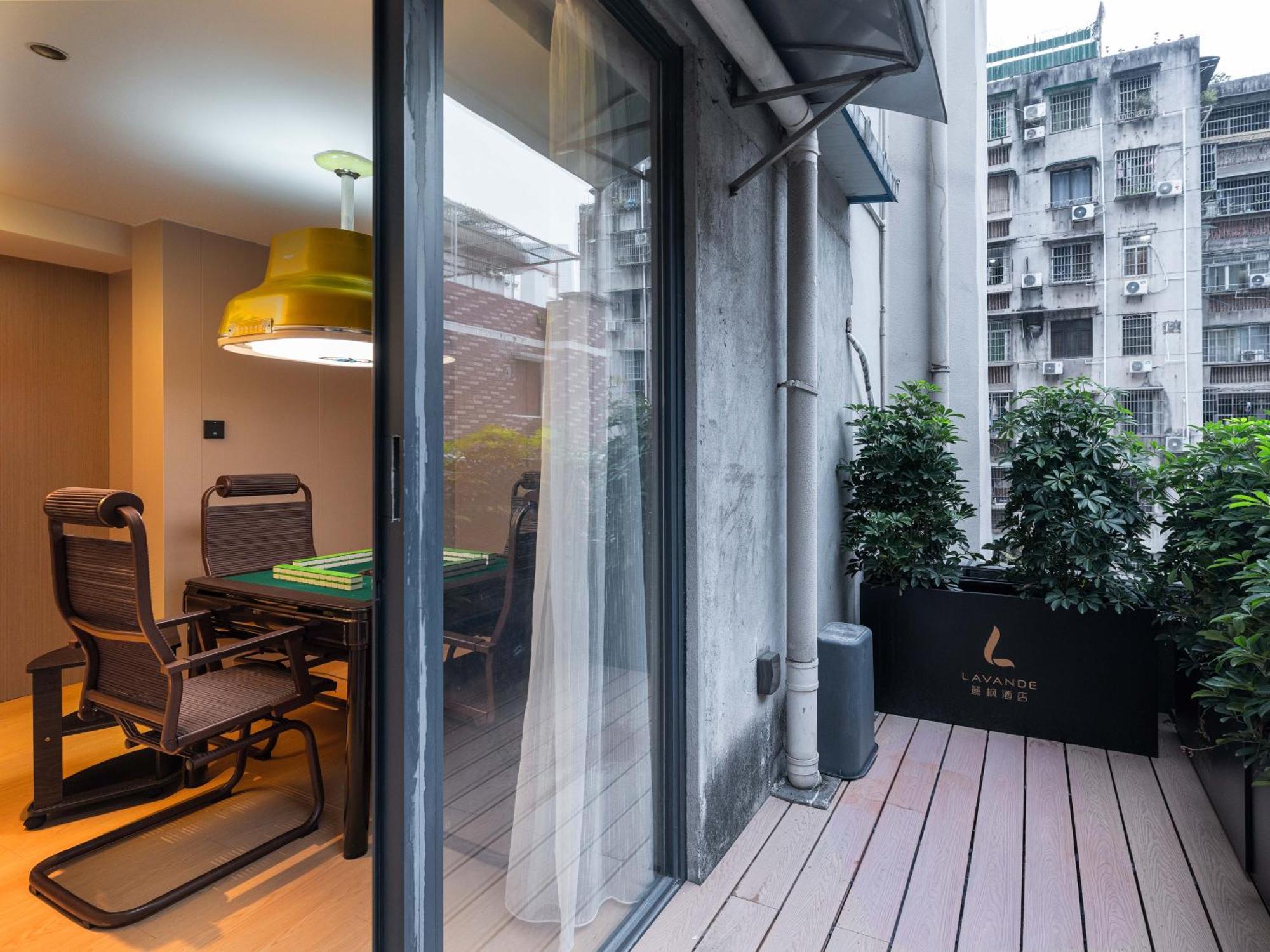 Lavande International Hotel Guangzhou Taikoo Hui Square Shipaiqiao Metro Station Branch - Free Shuttle Bus To Canton Fair Complex During Canton Fair Period & Free Vpn Internet Access Exterior photo