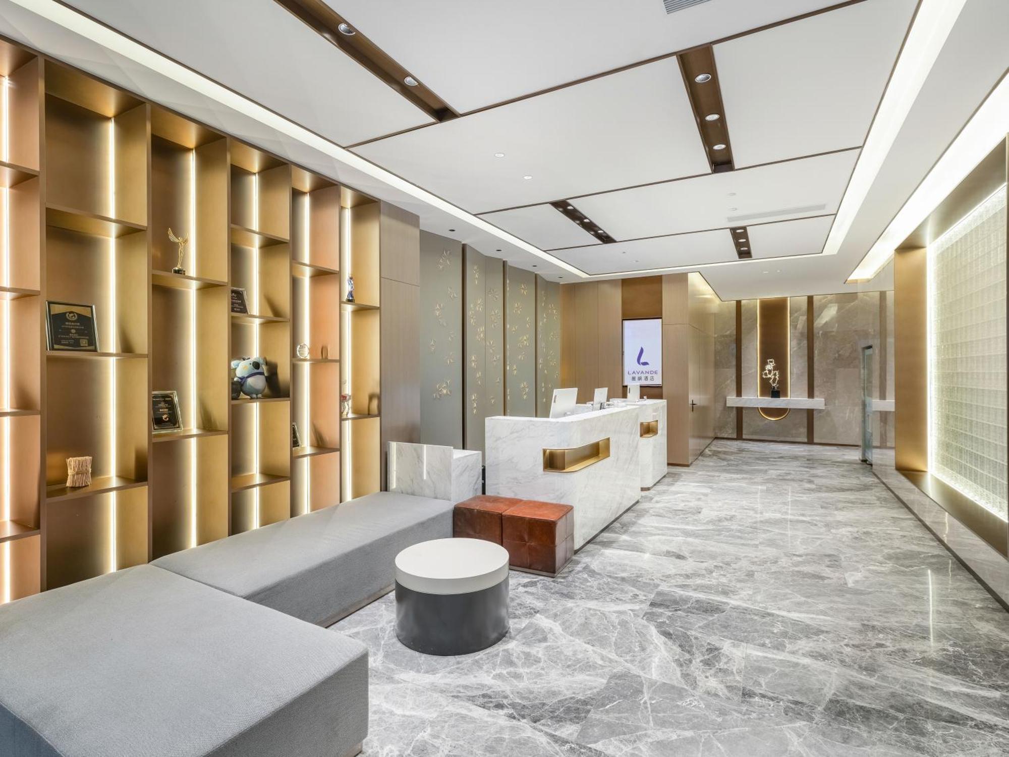 Lavande International Hotel Guangzhou Taikoo Hui Square Shipaiqiao Metro Station Branch - Free Shuttle Bus To Canton Fair Complex During Canton Fair Period & Free Vpn Internet Access Exterior photo