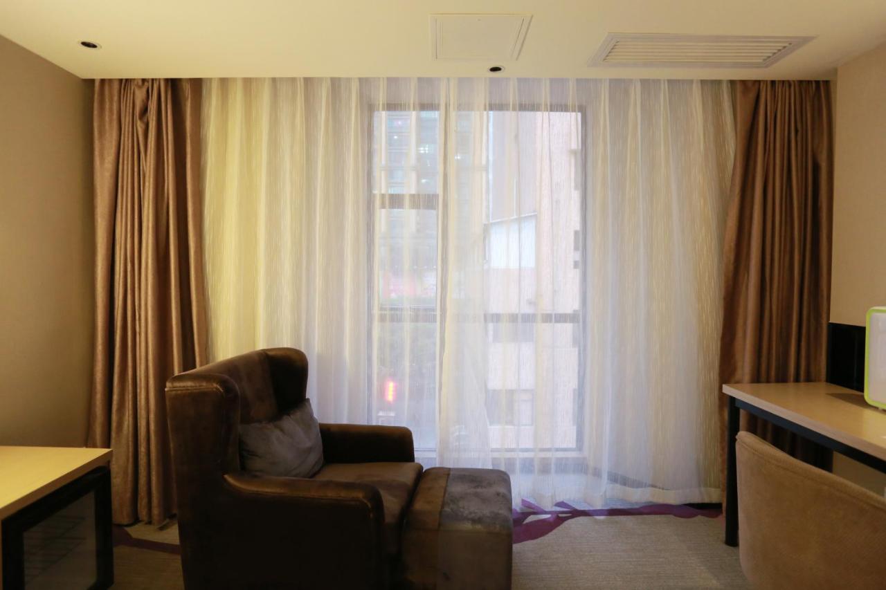 Lavande International Hotel Guangzhou Taikoo Hui Square Shipaiqiao Metro Station Branch - Free Shuttle Bus To Canton Fair Complex During Canton Fair Period & Free Vpn Internet Access Exterior photo